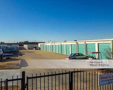 Storage Units for Rent available at 13601 North Santa Fe Avenue, Oklahoma City, OK 73114