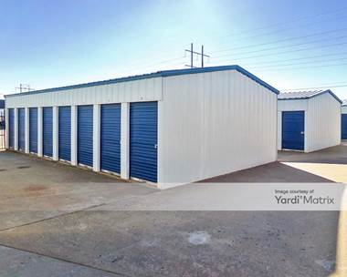 Storage Units for Rent available at 410 West Country Club Road, Chickasha, OK 73018