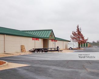 Photo 4 of Morningstar Storage - 1000 North Santa Fe, Edmond, OK
