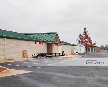Storage Units for Rent available at 1000 North Santa Fe, Edmond, OK 73003