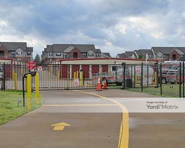Storage Units for Rent available at 220 Pointe Parkway Blvd, Yukon, OK 73099