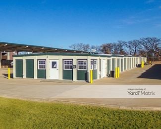 Photo 1 of Bryant Square Self Storage - 1750 East 2nd Street, Edmond, OK