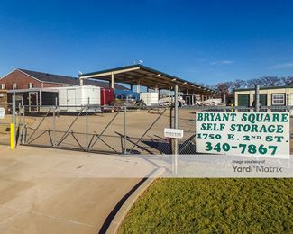 Photo 5 of Bryant Square Self Storage - 1750 East 2nd Street, Edmond, OK