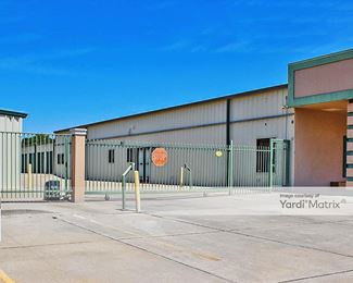 Photo 4 of Public Storage - 2801 SW Lee Blvd, Lawton, OK