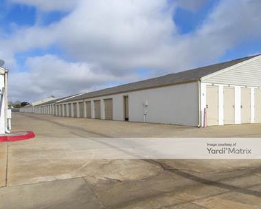 Storage Units for Rent available at 2111 Alameda Street, Norman, OK 73071