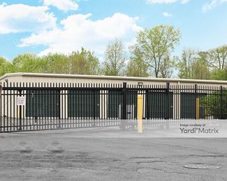 Photo 2 of Omega Storage - 300 Lawrence Station Road, Lawrenceville, NJ