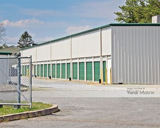 Photo 3 of American Self Storage - 10 South Union Avenue, Lakehurst, NJ