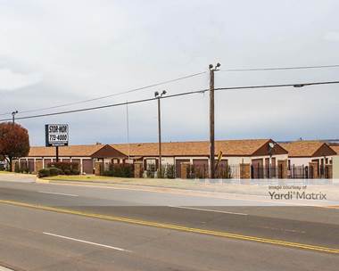 Storage Units for Rent available at 7600 North Rockwell Avenue, Oklahoma City, OK 73132