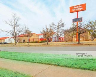 Photo 1 of Public Storage - 10221 West Hwy 66, Yukon, OK
