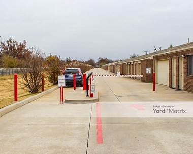 Storage Units for Rent available at 5920 North Rockwell Avenue, Bethany, OK 73008
