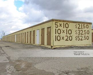 Photo 2 of Yukon Mini Storage - 500 East Maxi Drive, Yukon, OK