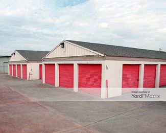 Photo 3 of Public Storage - 2120 NW 40th Street, Oklahoma City, OK
