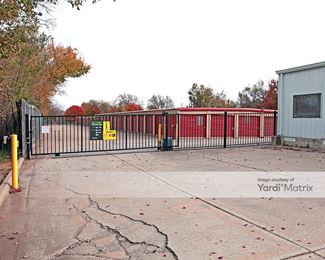 Photo 2 of Extra Space Storage - 4204 North May Avenue, Oklahoma City, OK