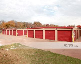 Photo 3 of Extra Space Storage - 4204 North May Avenue, Oklahoma City, OK