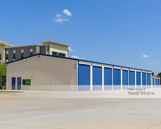 Photo 3 of Storelocal Storage - 11840 North I-35 Service Road, Oklahoma City, OK