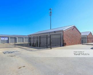 Photo 2 of Storage Center, The - 3000 North Villa Avenue, Oklahoma City, OK
