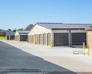Photo 2 of Public Storage - 3451 NE 12th Avenue, Norman, OK