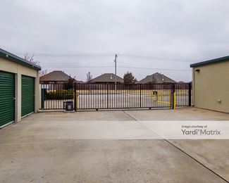 Photo 3 of Edmond North Self Storage - 2300 Thomas Drive, Edmond, OK