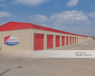 Photo 4 of Devon Self Storage - 3948 South Broadway, Edmond, OK