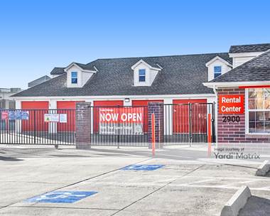Storage Units for Rent available at 2900 NW Grand Blvd, Oklahoma City, OK 73116