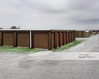 Photo 2 of Dalston Mini Storage - 2311 East Lee Blvd, Lawton, OK