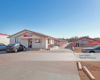 Photo 1 of Public Storage - 802 West Hefner Road, Oklahoma City, OK