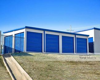Photo 4 of Public Storage - 120 West Almar Drive, Chickasha, OK