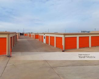 Photo 2 of Public Storage - 6814 NW 122nd Street, Oklahoma City, OK