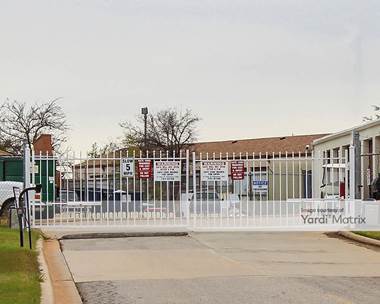 Storage Units for Rent available at 7000 West Wilshire Blvd, Oklahoma City, OK 73132