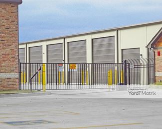 Photo 2 of Public Storage - 330 SW 104th Street, Oklahoma City, OK