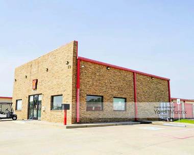 Storage Units for Rent available at 6401 North I-35 Frontage Road, Edmond, OK 73034