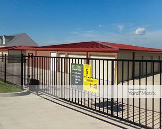 Photo 3 of Public Storage - 17720 Griffin Drive, Edmond, OK