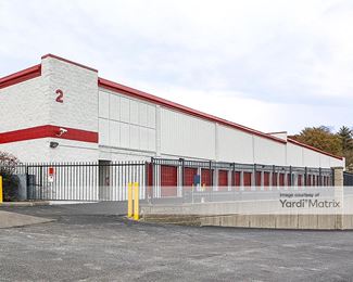 Photo 2 of iStorage - 2360 East Galbraith Road, Reading, OH