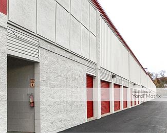 Photo 4 of iStorage - 2360 East Galbraith Road, Reading, OH