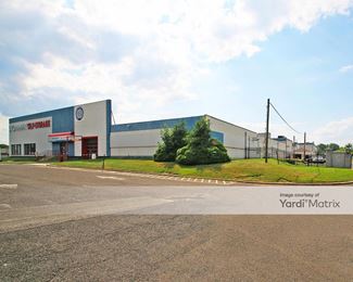 Photo 3 of Extra Space Storage - 300 Jacksonville Road, Warminster, PA