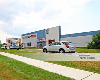 Photo 4 of Extra Space Storage - 300 Jacksonville Road, Warminster, PA