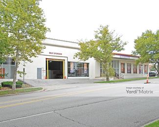 Photo 5 of Public Storage - 3440 Main Street, Kansas City, MO