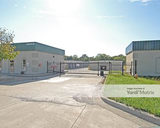 Photo 3 of Independence U-Storage - 718 North State 291 Hwy, Independence, MO