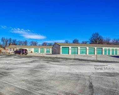 Storage Units for Rent available at 9624 East 350 Hwy, Raytown, MO 64133