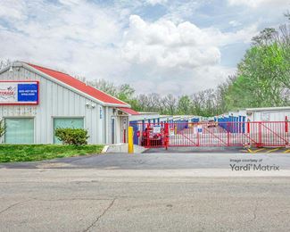 Photo 3 of Storage Rentals of America - 12120 Grandview Road, Grandview, MO