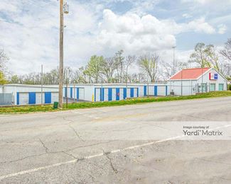 Photo 4 of Storage Rentals of America - 12120 Grandview Road, Grandview, MO