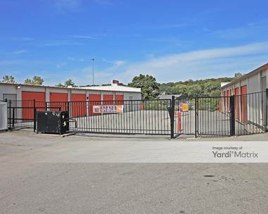 Storage Units for Rent available at 6560 Foxridge Drive, Mission, KS 66202