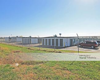 Photo 4 of Stack -N Stuff Self Storage - 1254 Tonganoxie Road, Tonganoxie, KS