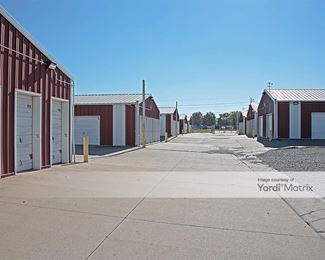 Photo 3 of StorageMart - 1044 East Santa Fe Street, Gardner, KS
