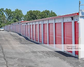 Photo 2 of iStorage - 6410 Vista Drive, Shawnee, KS