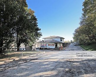 Photo 2 of Public Storage - 6855 Hedge Lane Terrace, Shawnee, KS