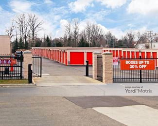 Photo 2 of Public Storage - 20200 Hall Road, Clinton Township, MI