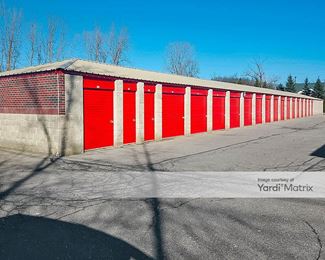Photo 3 of Storage Rentals of America - 4550 White Lake Road, Clarkston, MI