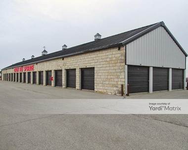 Storage Units for Rent available at 1777 West Vandament Avenue, Yukon, OK 73099