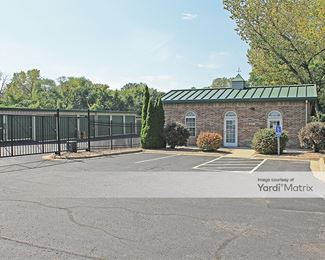 Photo 2 of Storage One - 201 NE 85th Terrace, Kansas City, MO
